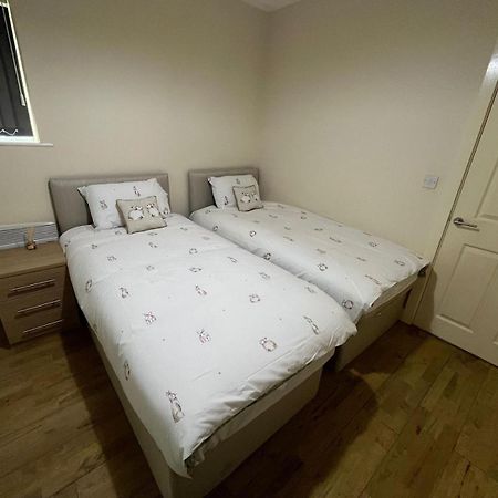 1 Bedroom Flat With Parking Лестер Экстерьер фото