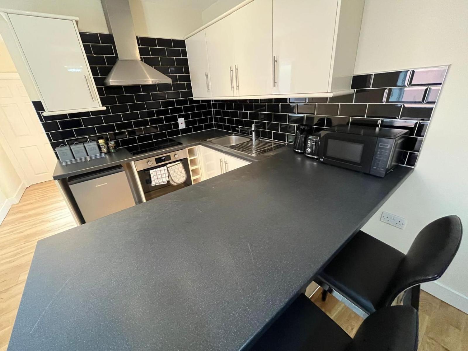 1 Bedroom Flat With Parking Лестер Экстерьер фото